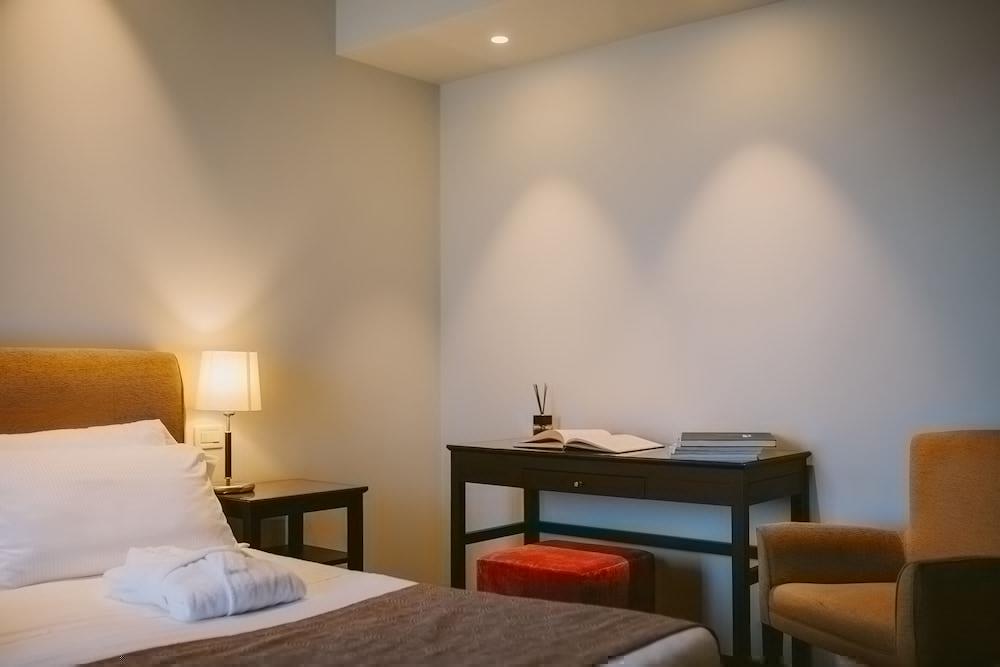 Piccola Vela Hotel 4*